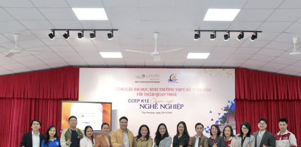 CCEP KHỐI 12 “CHẠM NGÕ NGHỀ NGHIỆP” - HÀNH TRÌNH ĐỂ MỖI HỌC SINH TÌM THẤY CHÍNH MÌNH